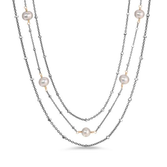 The Stella necklace set.