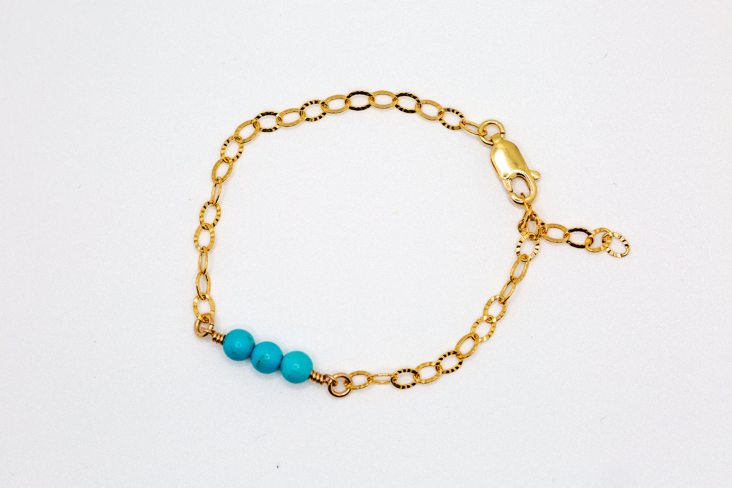 The Lulu kids bracelet in 14Kt Goldfilled.