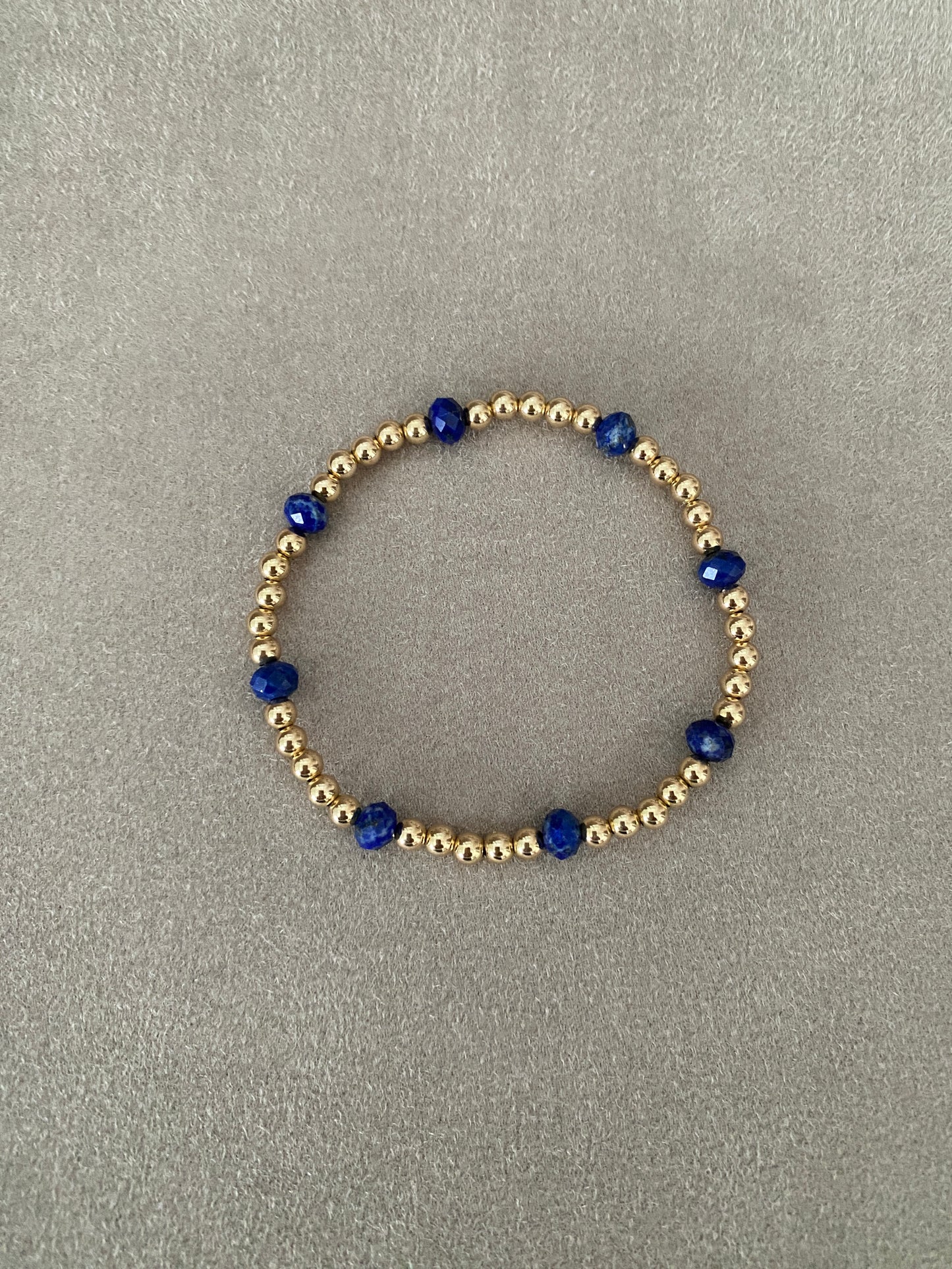 Gold ball and Lapis Lazuli bracelet in 14KT Gold filled.