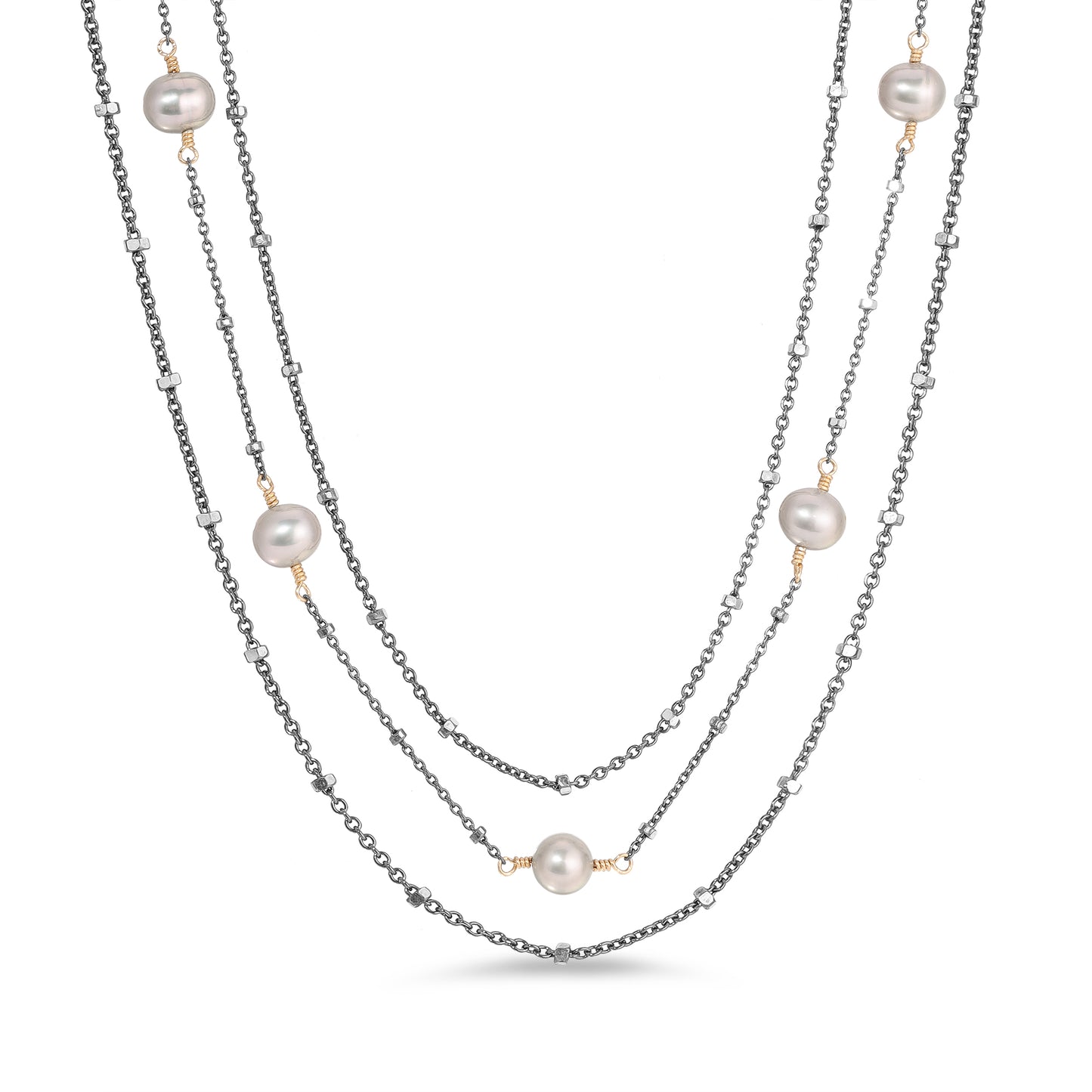 The Stella necklace set.