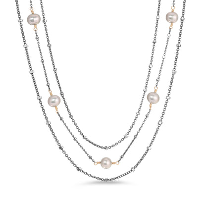 The Stella necklace set.